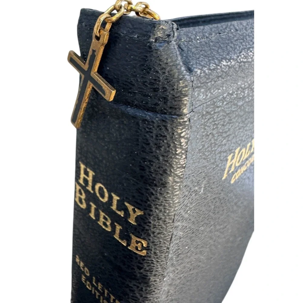 World Bible Concordance Revised Standard Version Red Letter Edition 1962 Vintage